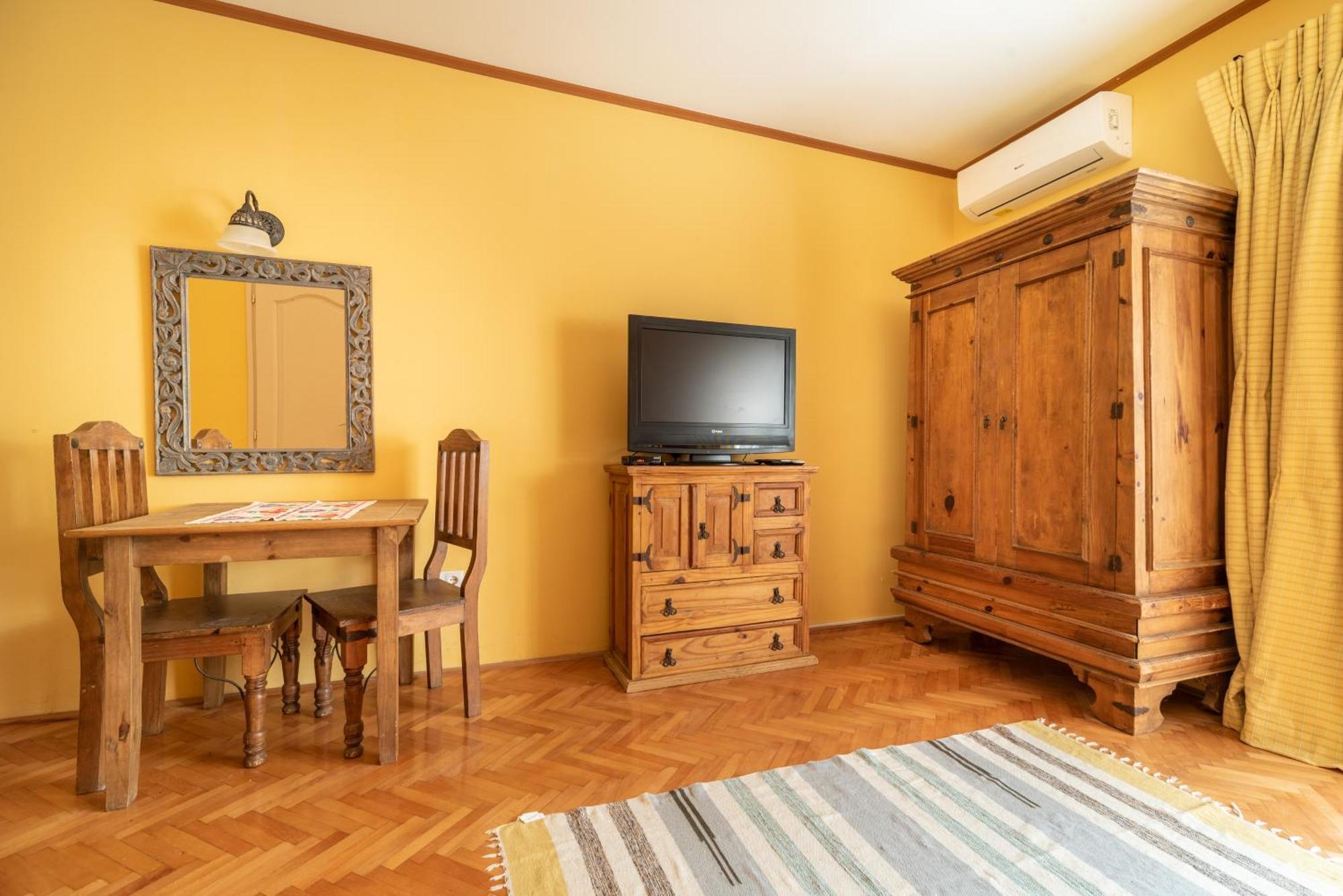 Corona Villa Heviz Room photo
